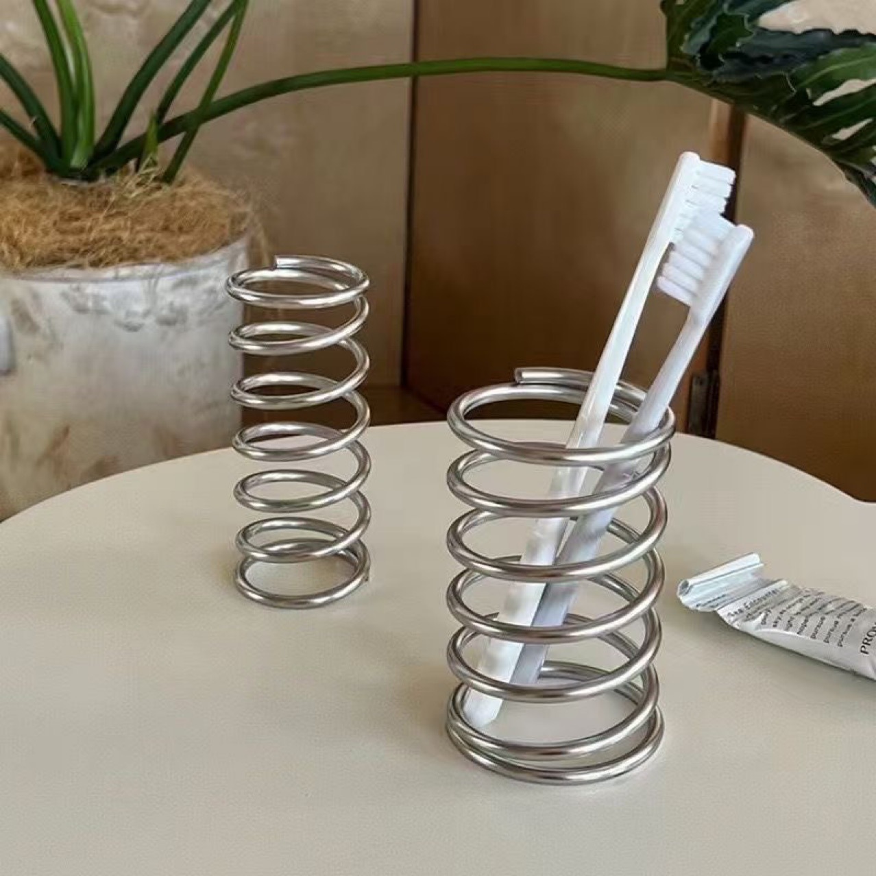 Porte-brosse à dents en acier  - Tiny Home Bathroom Kit avis et prix